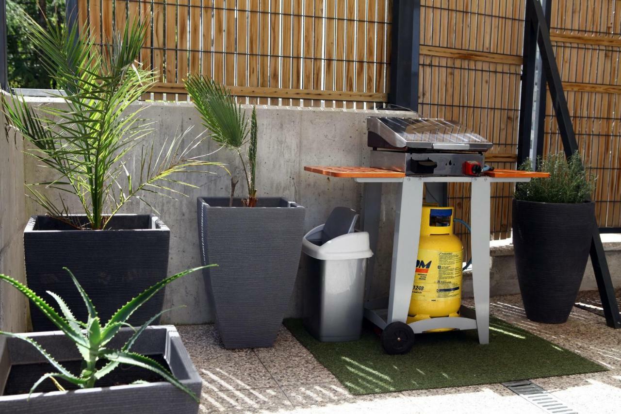 Trendy Apartment Izola Js Exterior foto